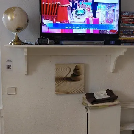 Appartement 'petite-maison' A Droite Vieux Port Palais - 3 Ou 4 Ch - 4 Tv - 3 Sdd - 2 Wc Indpdts - Fibre - Pkgs Cannes