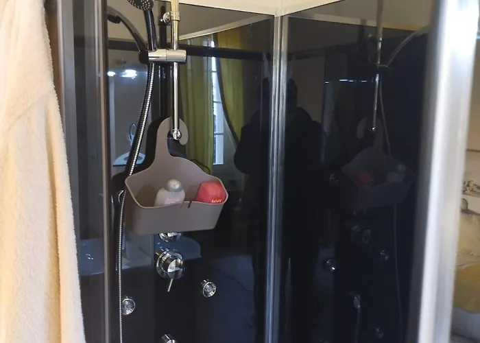 Apartment House - Plages Du Midi- 3 Ch - 3 Sdd - 2 Wc - Fibre - Pkgs Cannes